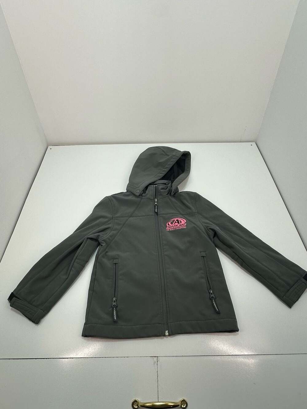 D128 Weatherproof Jacket Size 6 Gray Hooded Soft Shell with Advocare Logo